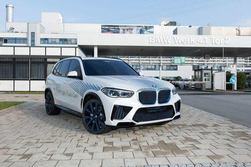 要在氢燃料电池时代抢得先机 BMW氢动力 X5 明年推出